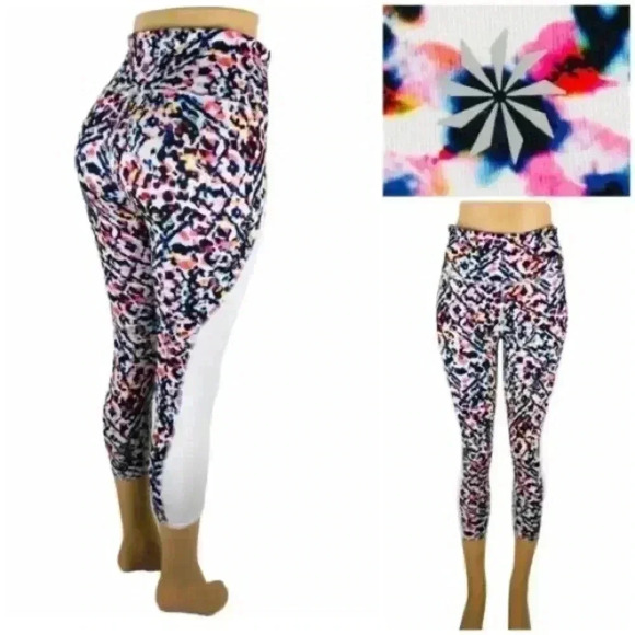 Athleta Chaturanga White Watercolor Multicolor Cropped Leggings Women Size XXS - Picture 1 of 15